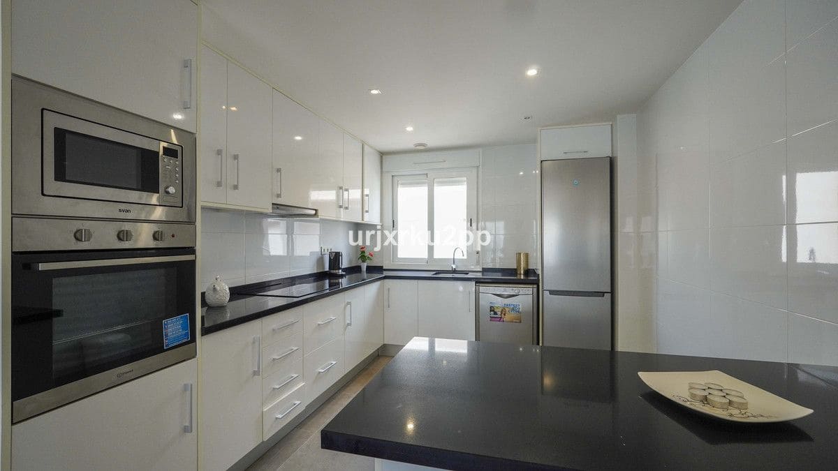 2 slaapkamer Appartement te koop in Aguas Nuevas met zwembad - € 285.000 (Ref: 10028344)