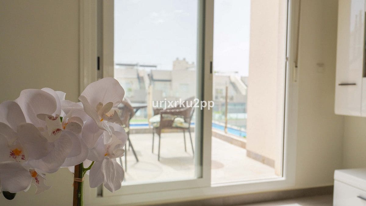 2 slaapkamer Appartement te koop in Aguas Nuevas met zwembad - € 285.000 (Ref: 10028344)