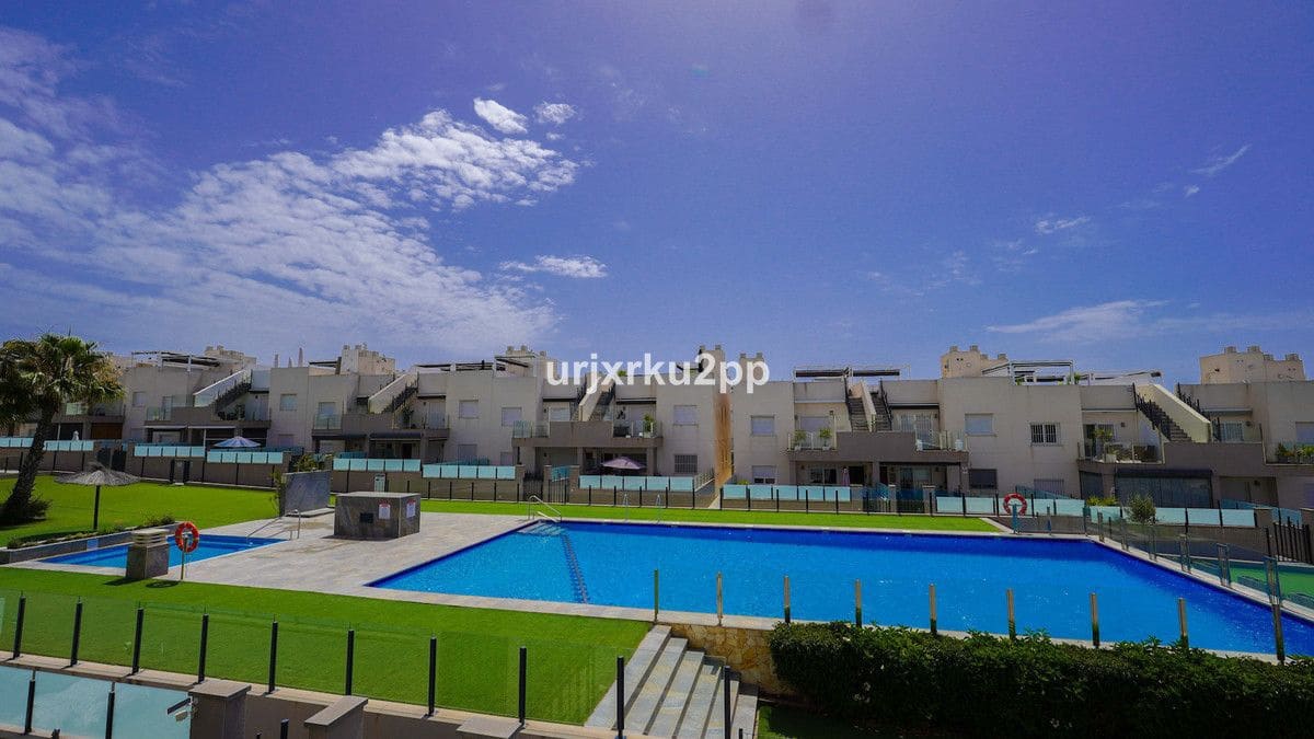 2 slaapkamer Appartement te koop in Aguas Nuevas met zwembad - € 285.000 (Ref: 10028344)