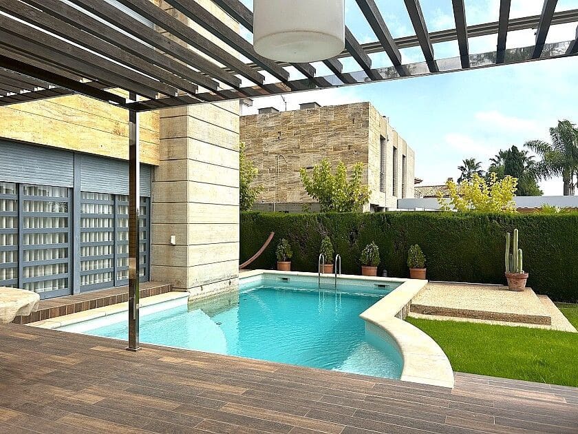 4 sypialnia Willa na sprzedaż w Orihuela Costa - 1 500 000 € (Ref: 10028348)
