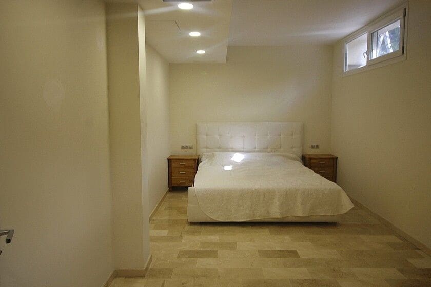 Chalet de 5 habitaciones en La Zenia en venta - 1.500.000 € (Ref: 10028352)
