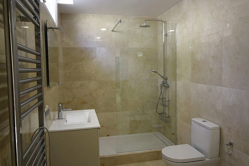 Chalet de 5 habitaciones en La Zenia en venta - 1.500.000 € (Ref: 10028352)