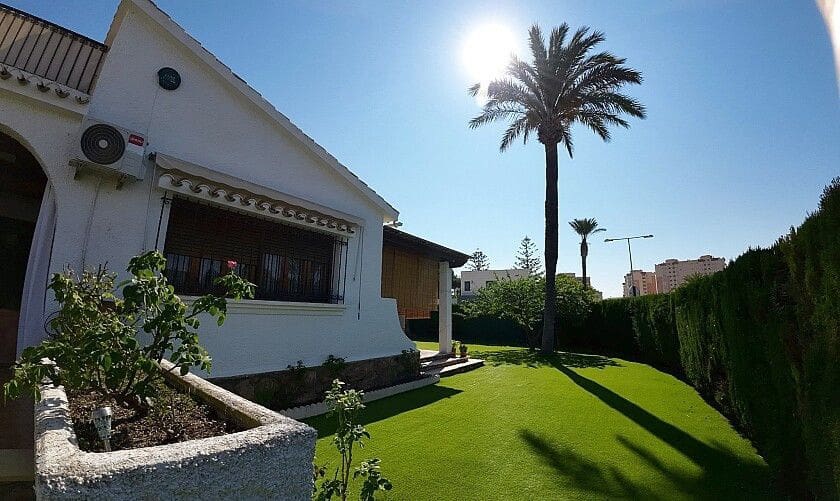 5 makuuhuone Huvila myytävänä paikassa Campoamor - 650 000 € (Ref: 10028353)