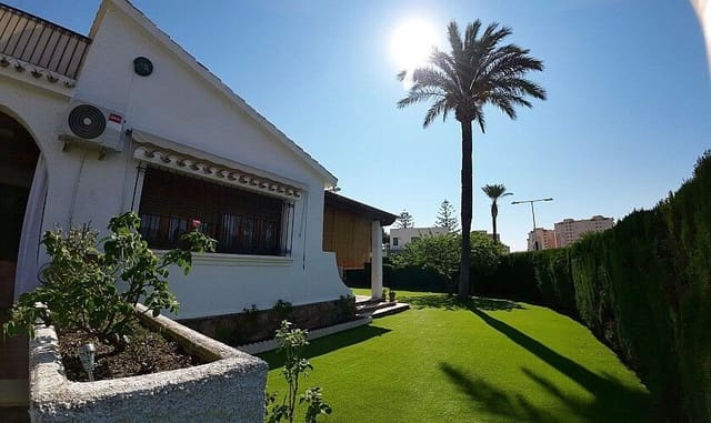 5 makuuhuone Huvila myytävänä paikassa Campoamor, Orihuela - 650 000 € (Ref: 10028353)