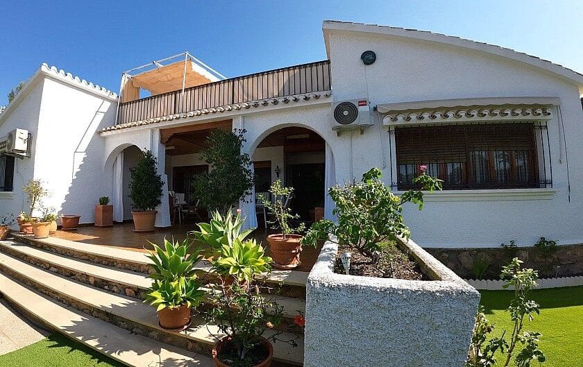 5 makuuhuone Huvila myytävänä paikassa Campoamor - 650 000 € (Ref: 10028353)