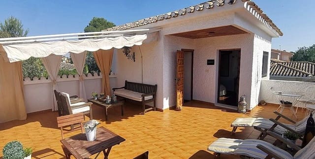 5 makuuhuone Huvila myytävänä paikassa Campoamor, Orihuela - 650 000 € (Ref: 10028353)