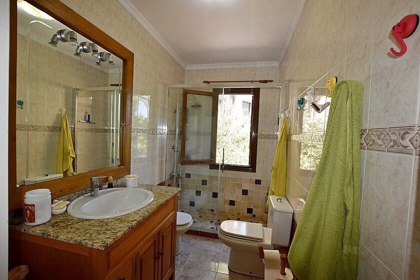 3 bedroom Villa for sale in Orihuela Costa with pool - € 595,000 (Ref: 10028355)
