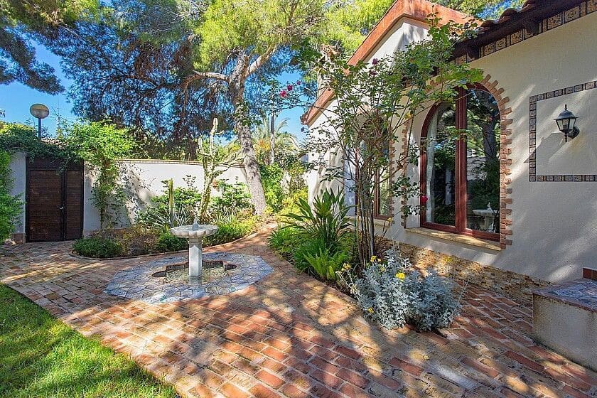 4 soveværelse Villa til salg i Orihuela Costa - € 890.000 (Ref: 10028360)