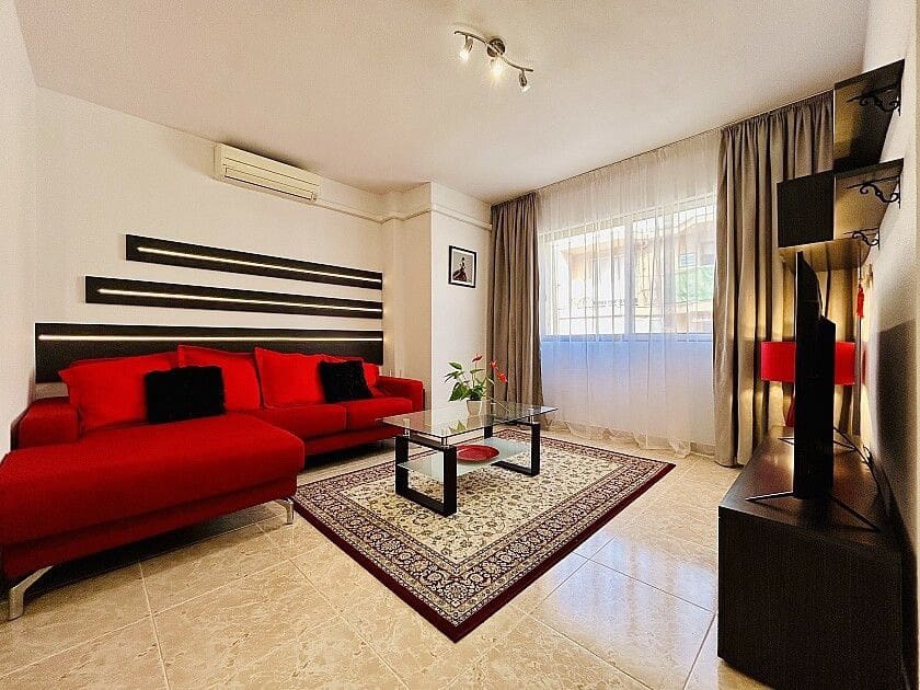 3 makuuhuone Huoneisto myytävänä paikassa Torrevieja mukana uima-altaan - 196 500 € (Ref: 10028363)