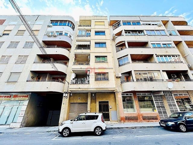 3 bedroom Apartment for sale in Playa de los Náufragos, Torrevieja with pool - € 196,500 (Ref: 10028363)