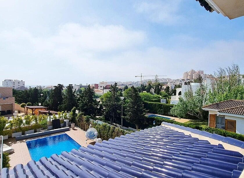 5 slaapkamer Villa te koop in La Mata met zwembad - € 1.170.000 (Ref: 10028365)