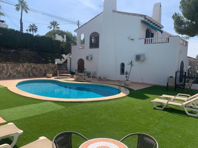 4 chambre Villa/Maison à vendre à Lomas de Campoamor - Las Ramblas, Orihuela avec piscine - 750 000 € (Ref: 10028367)