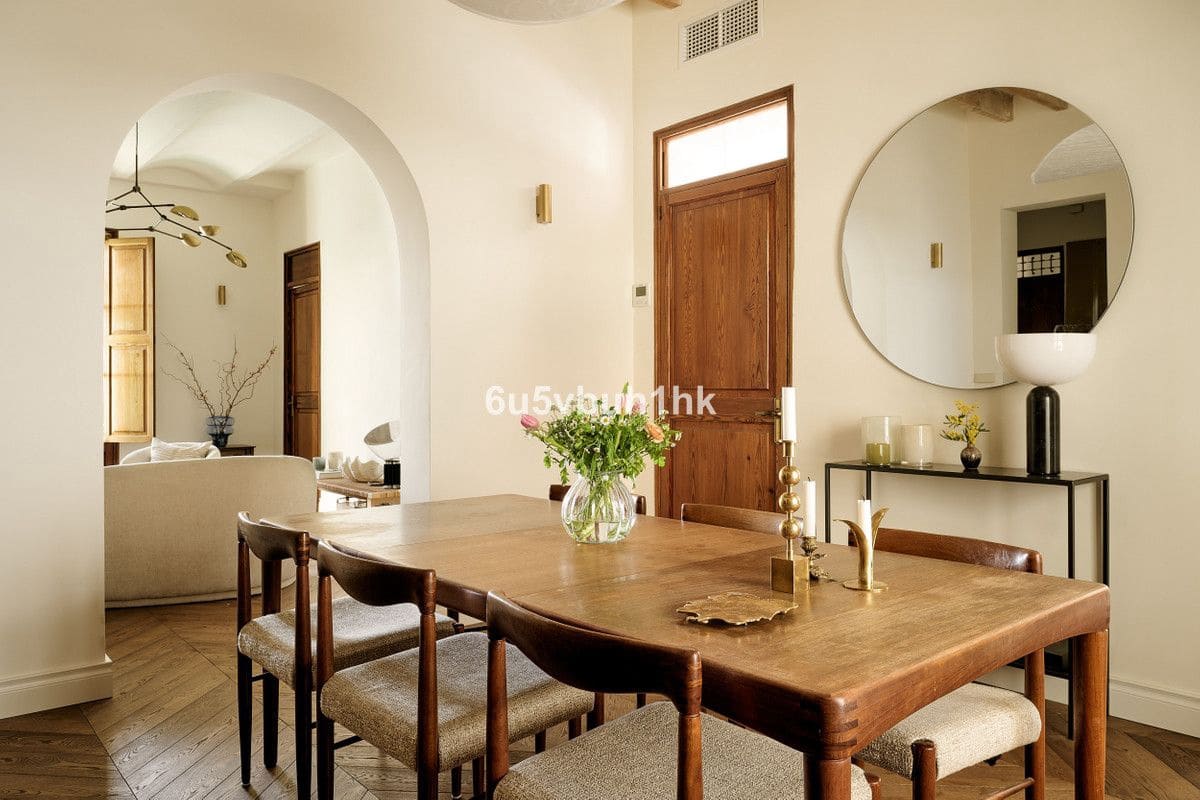 3 bedroom Apartment for sale in Palma de Mallorca - € 849,000 (Ref: 10028369)
