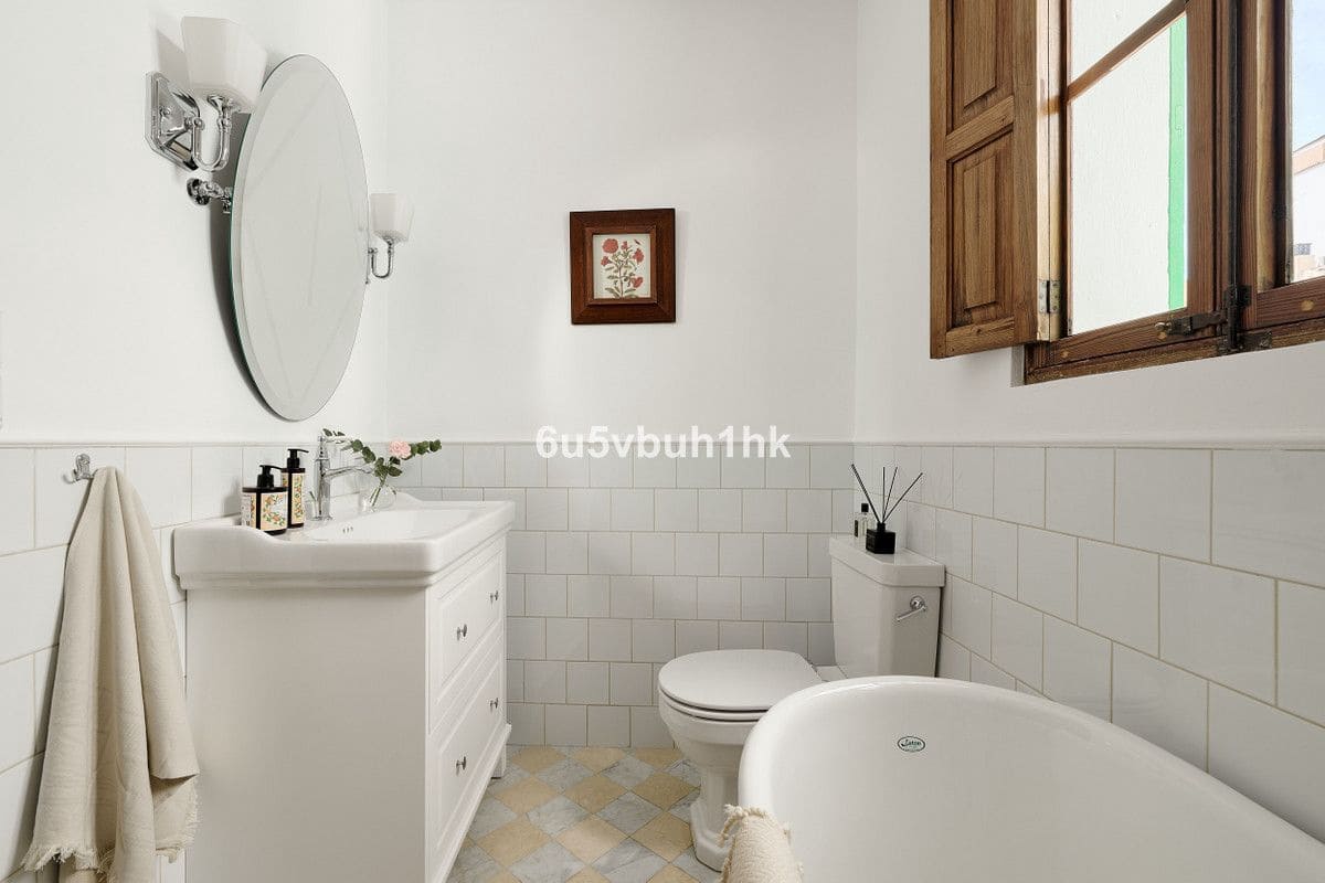 3 bedroom Apartment for sale in Palma de Mallorca - € 849,000 (Ref: 10028369)