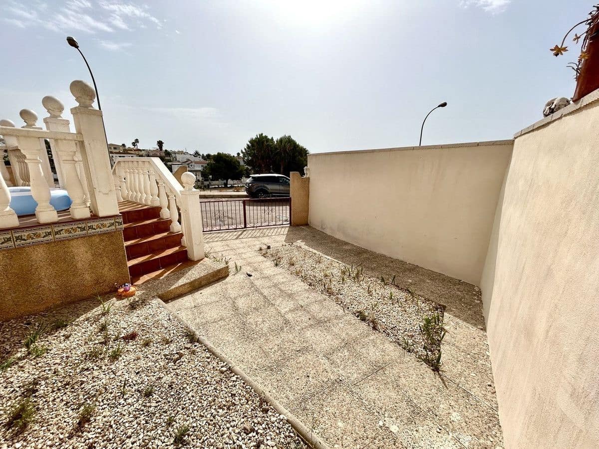 2 quarto Moradia para venda em Orihuela Costa com piscina - 218 000 € (Ref: 10028371)