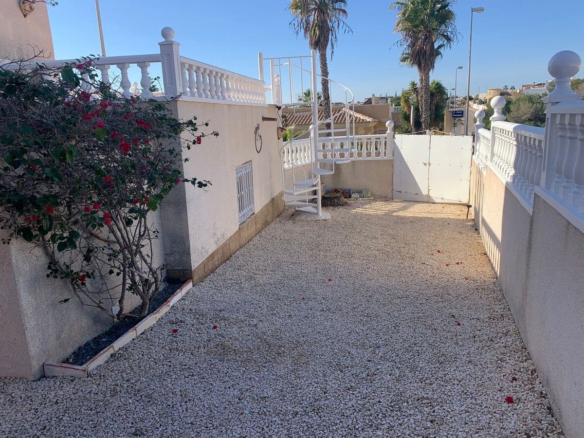 3 sypialnia Willa na sprzedaż w Orihuela Costa - 299 950 € (Ref: 10028373)