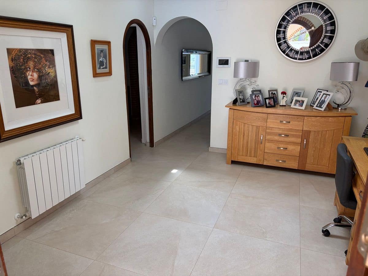 4 chambre Villa/Maison à vendre à Pinar de Campoverde avec piscine - 699 950 € (Ref: 10028374)