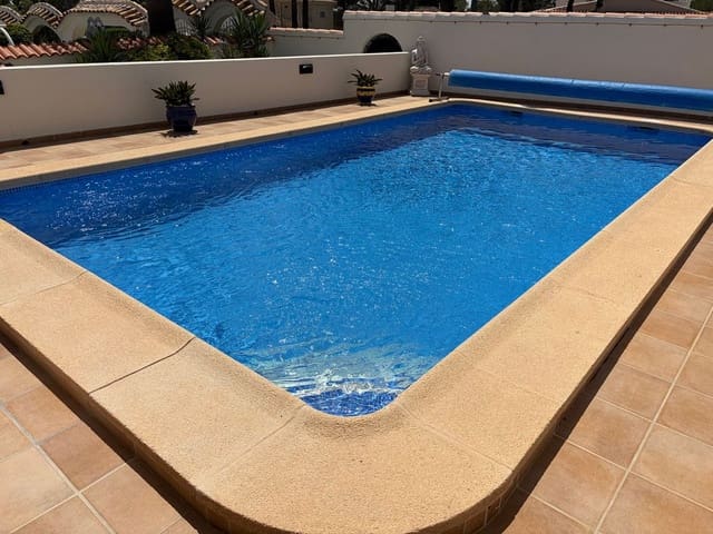 4 chambre Villa/Maison à vendre à Pinar de Campoverde, Pilar de la Horadada avec piscine - 699 950 € (Ref: 10028374)