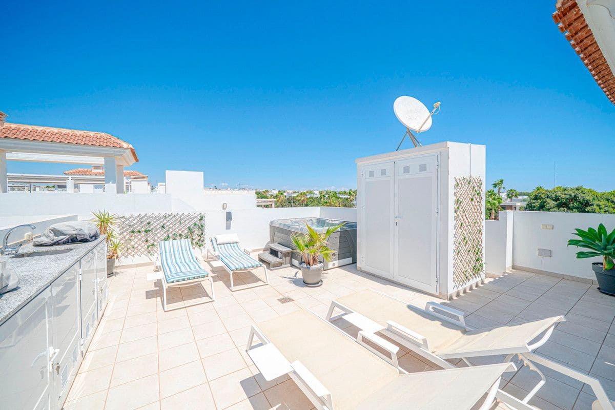 2 chambre Appartement à vendre à Rojales avec piscine - 329 900 € (Ref: 10028379)