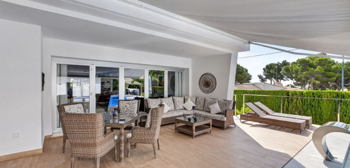 4 chambre Villa/Maison à vendre à Pinar de Campoverde avec piscine - 1 475 000 € (Ref: 10028380)