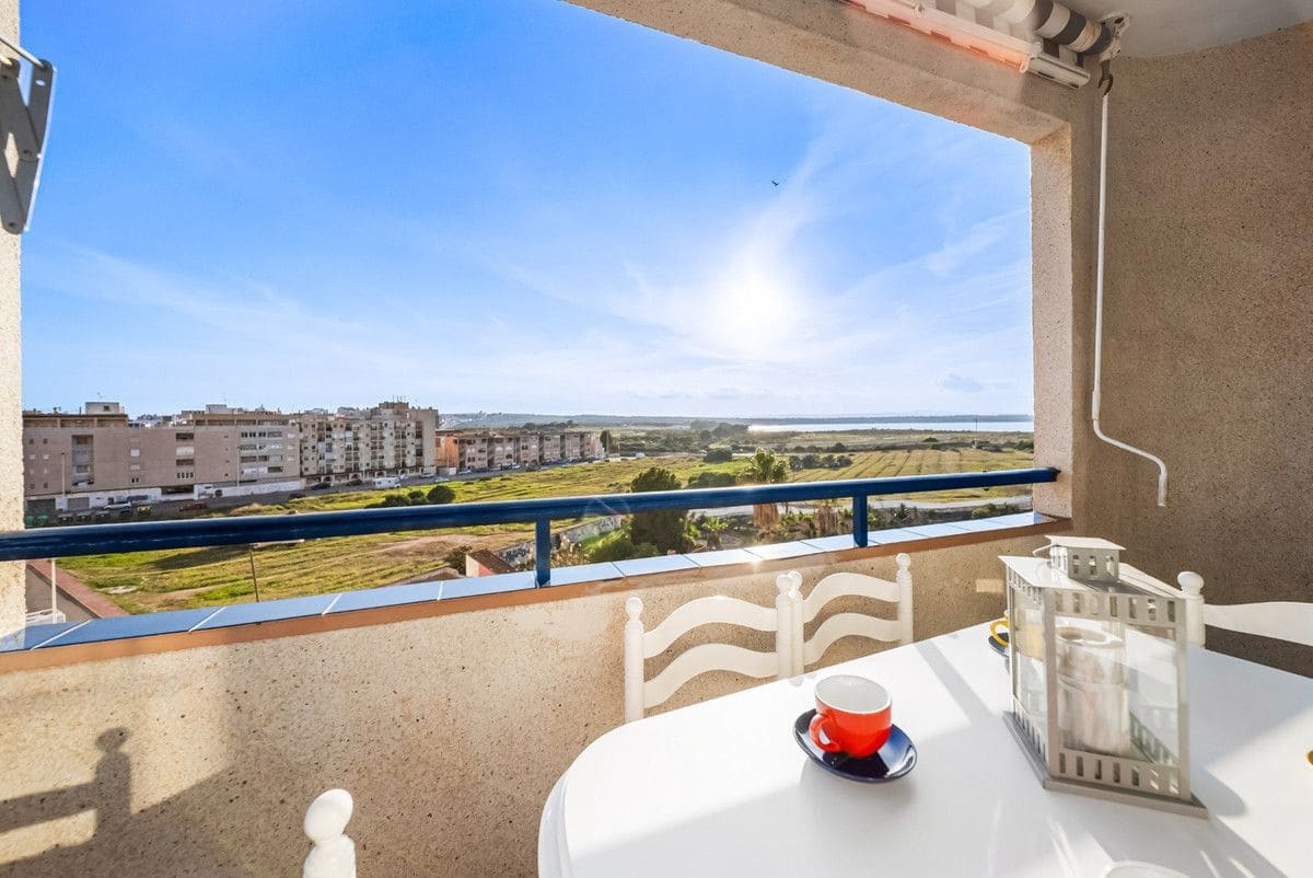 Apartamento de 2 habitaciones en La Mata en venta - 172.900 € (Ref: 10028390)