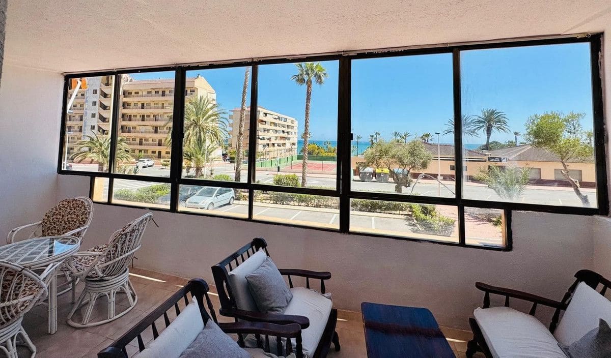 2 bedroom Apartment for sale in La Mata - € 224,000 (Ref: 10028394)