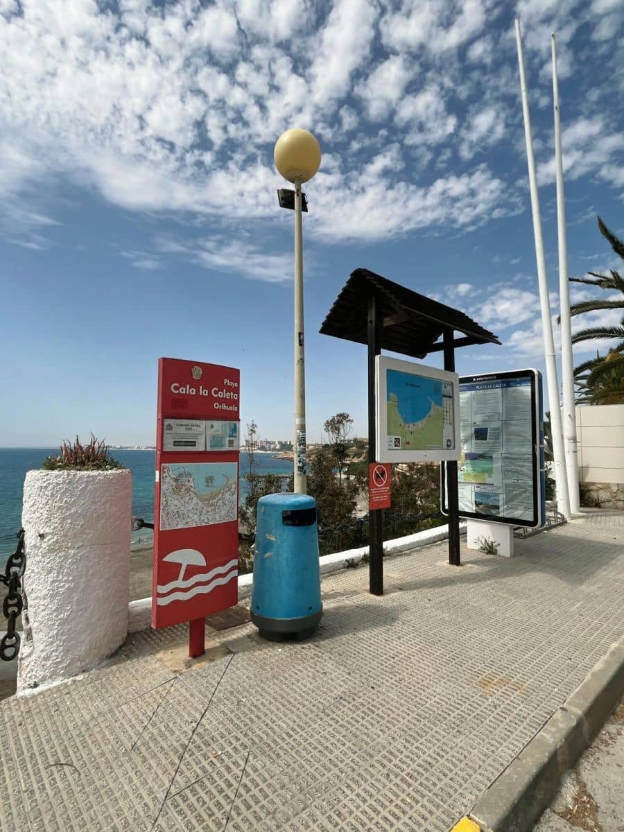 Apartamento de 2 habitaciones en Cabo Roig en venta - 205.000 € (Ref: 10028409)