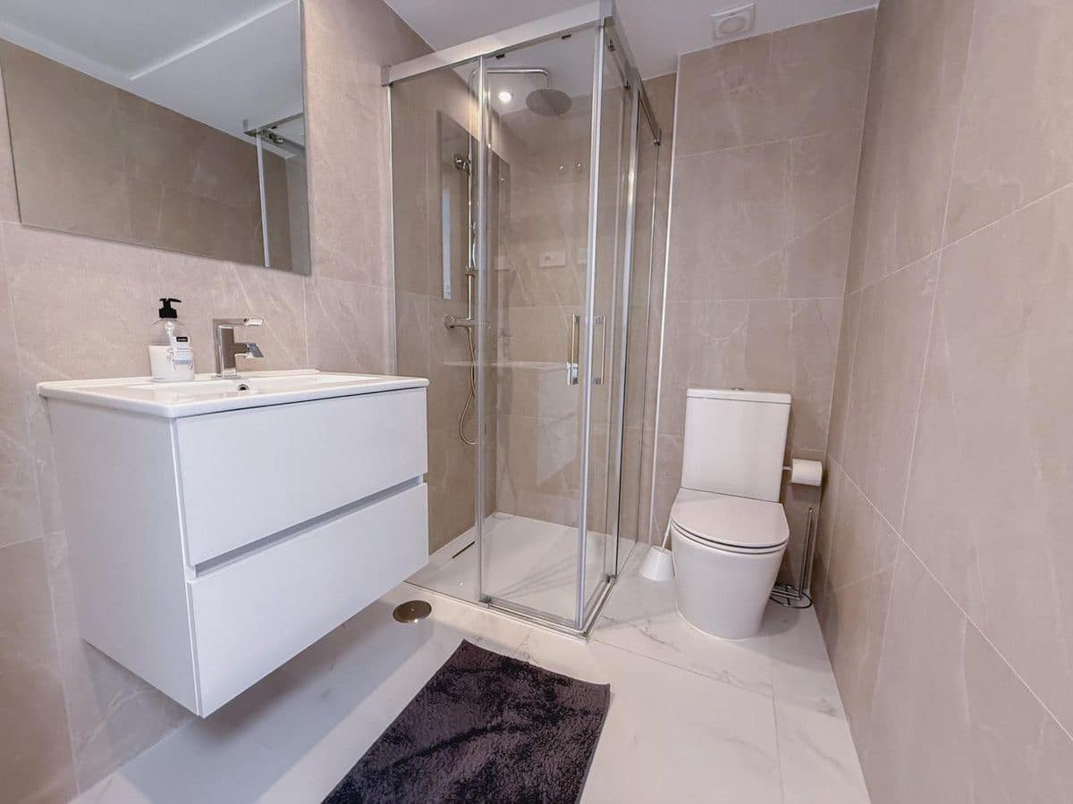 2 soveværelse Lejlighed til salg i Orihuela Costa med swimmingpool - € 489.000 (Ref: 10028414)