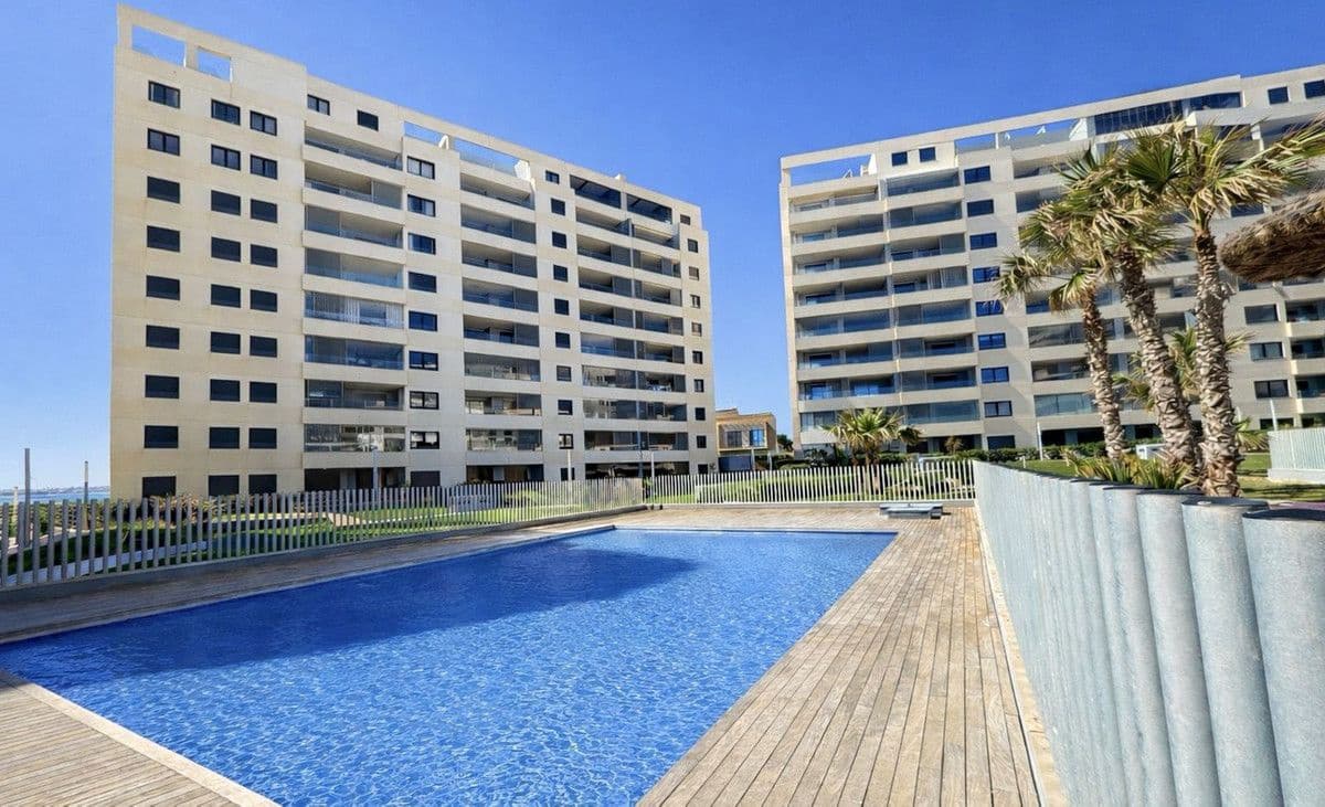 2 soveværelse Lejlighed til salg i Orihuela Costa med swimmingpool - € 489.000 (Ref: 10028414)