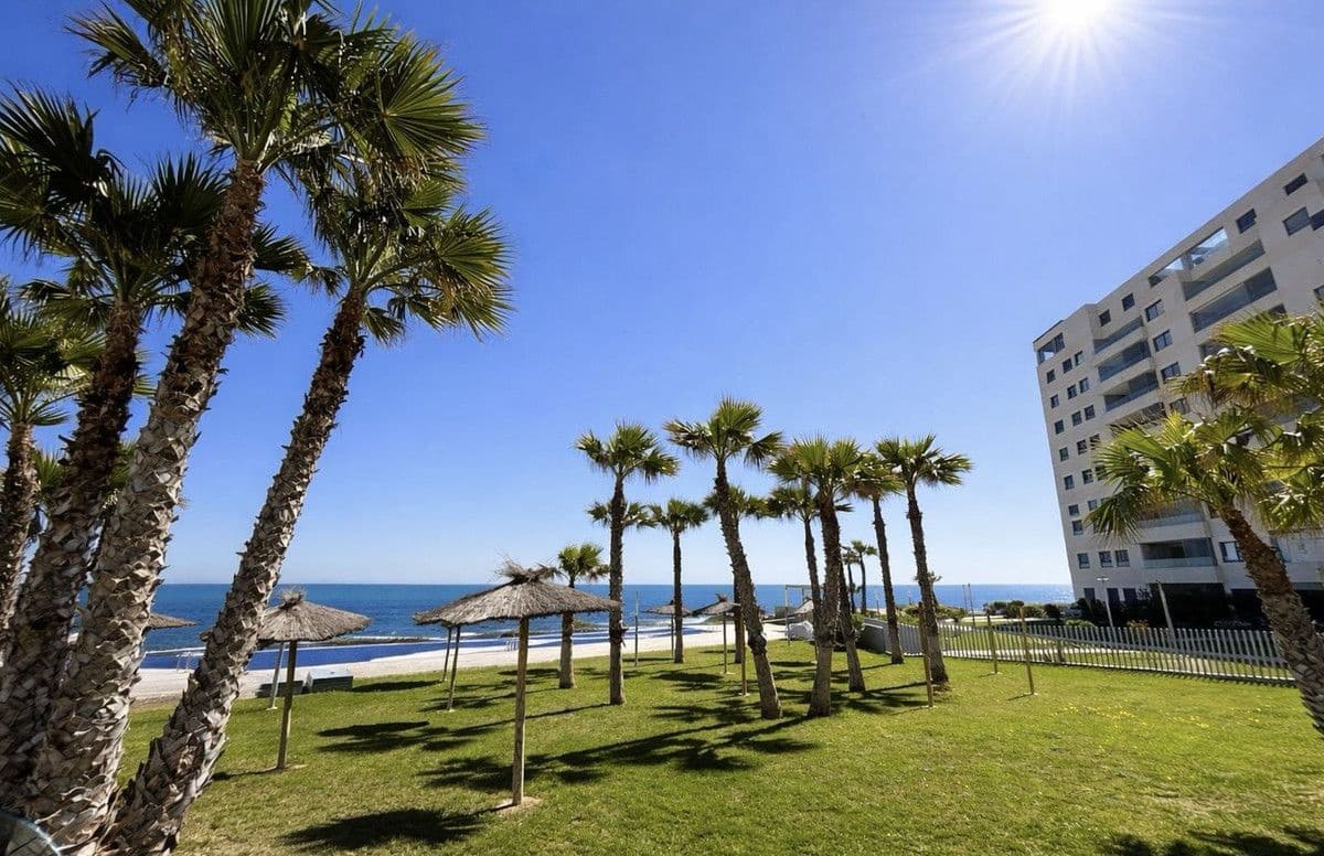 2 soveværelse Lejlighed til salg i Orihuela Costa med swimmingpool - € 489.000 (Ref: 10028414)
