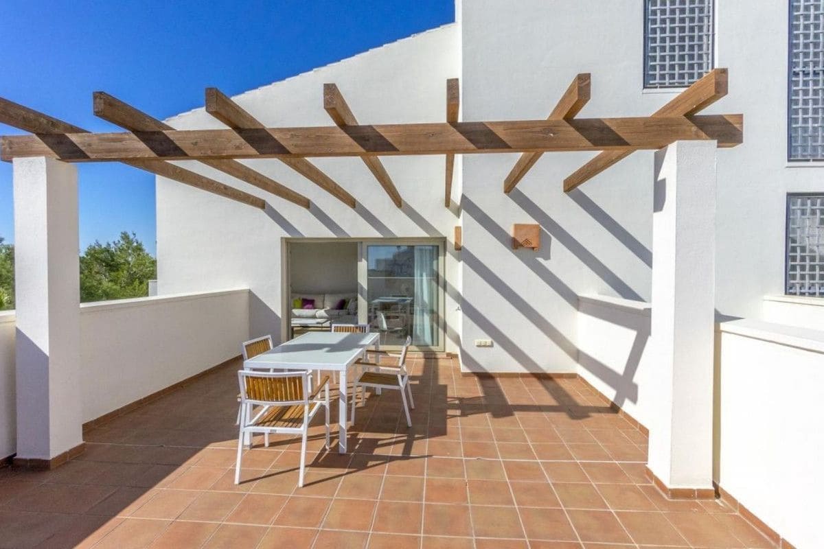 Apartamento de 2 habitaciones en Orihuela en venta con piscina - 275.000 € (Ref: 10028416)