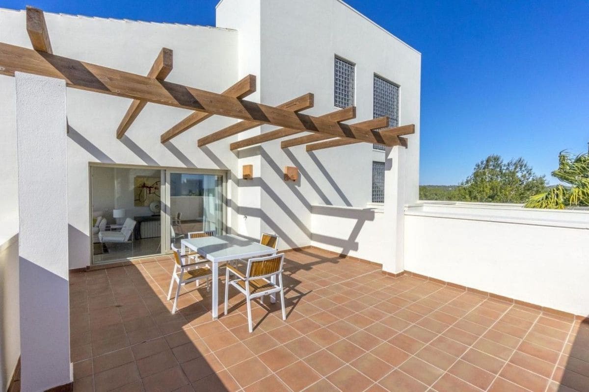 Apartamento de 2 habitaciones en Orihuela en venta con piscina - 275.000 € (Ref: 10028416)