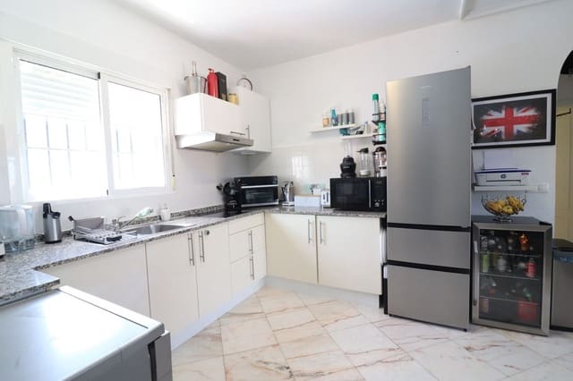 2 soveværelse Villa til salg i Las Filipinas - € 259.950 (Ref: 10028419)