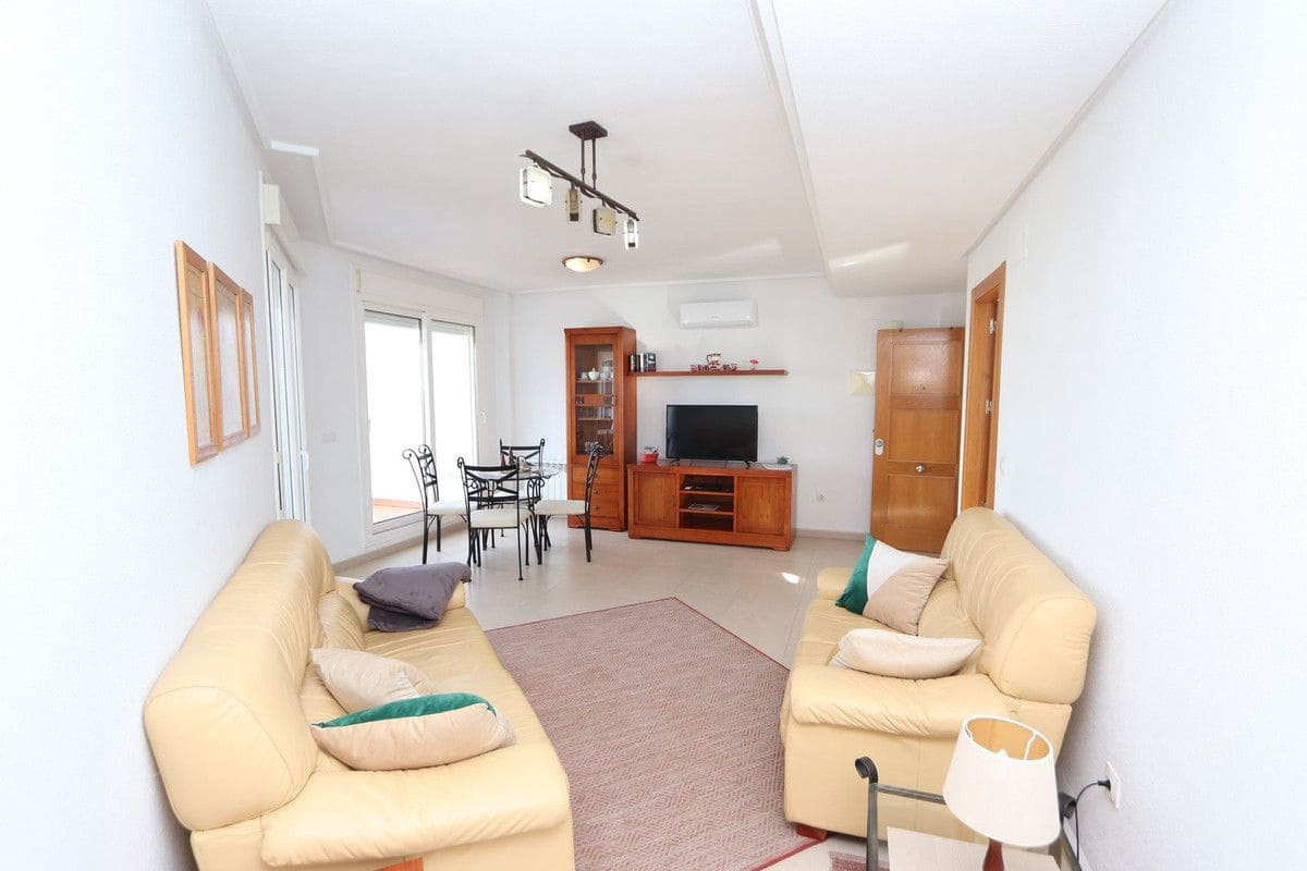2 slaapkamer Appartement te koop in La Torre Golf Resort met zwembad - € 170.000 (Ref: 10028424)