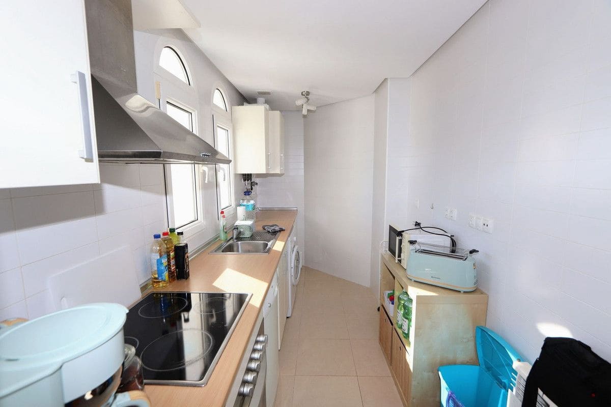 2 slaapkamer Appartement te koop in La Torre Golf Resort met zwembad - € 170.000 (Ref: 10028424)
