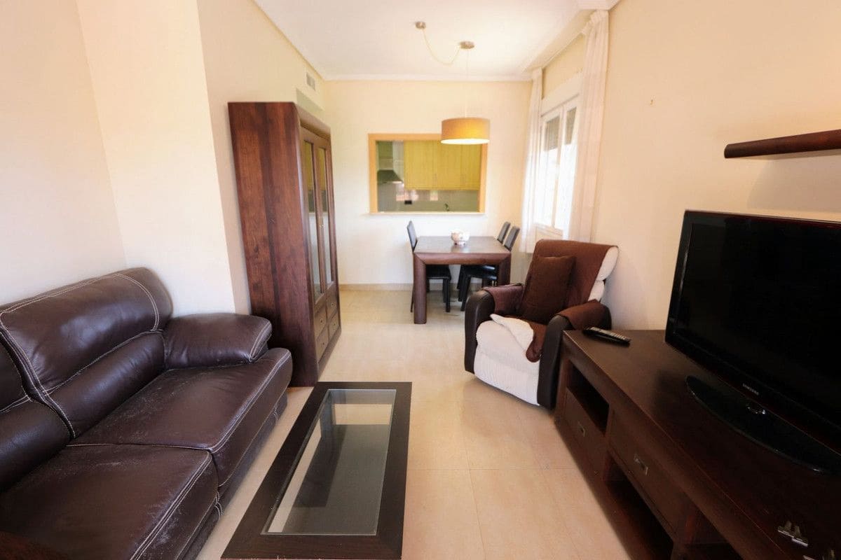 3 bedroom Apartment for sale in Los Alcazares with pool - € 245,000 (Ref: 10028438)