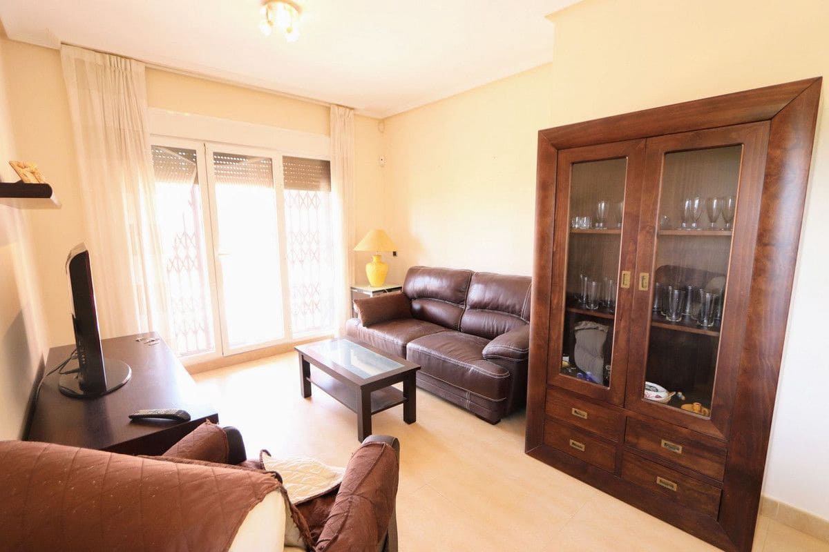 3 bedroom Apartment for sale in Los Alcazares with pool - € 245,000 (Ref: 10028438)