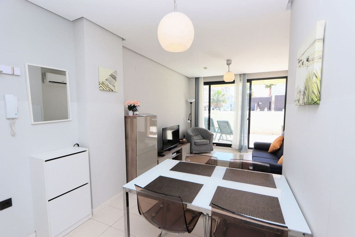2 Zimmer Apartment zu verkaufen in Orihuela Costa mit Pool - 234.000 € (Ref: 10028439)