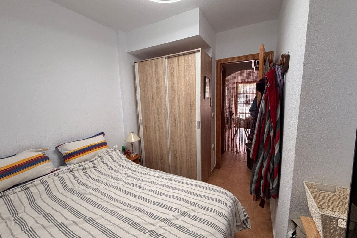 3 soverom Hus til salgs i Guardamar del Segura med svømmebasseng - € 195 000 (Ref: 10028440)