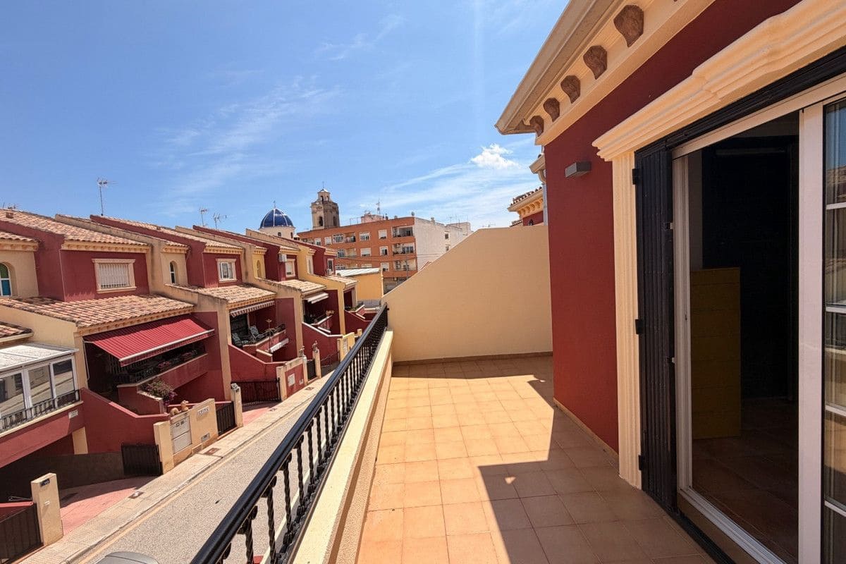3 chambre Maison de Ville à vendre à Catral - 215 000 € (Ref: 10028441)