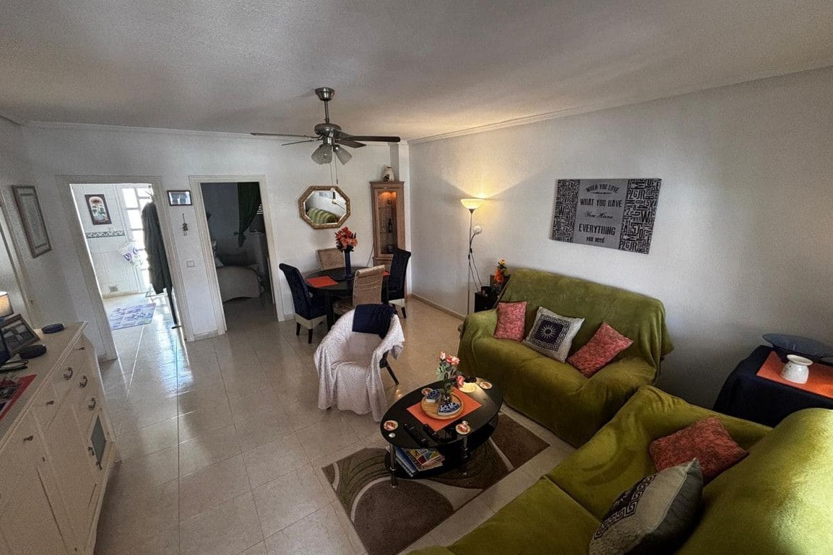 3 quarto Moradia em Banda para venda em Dona Pepa com piscina - 249 995 € (Ref: 10028444)
