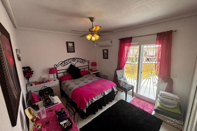 3 quarto Moradia em Banda para venda em Doña Pepa, Rojales com piscina - 249 995 € (Ref: 10028444)