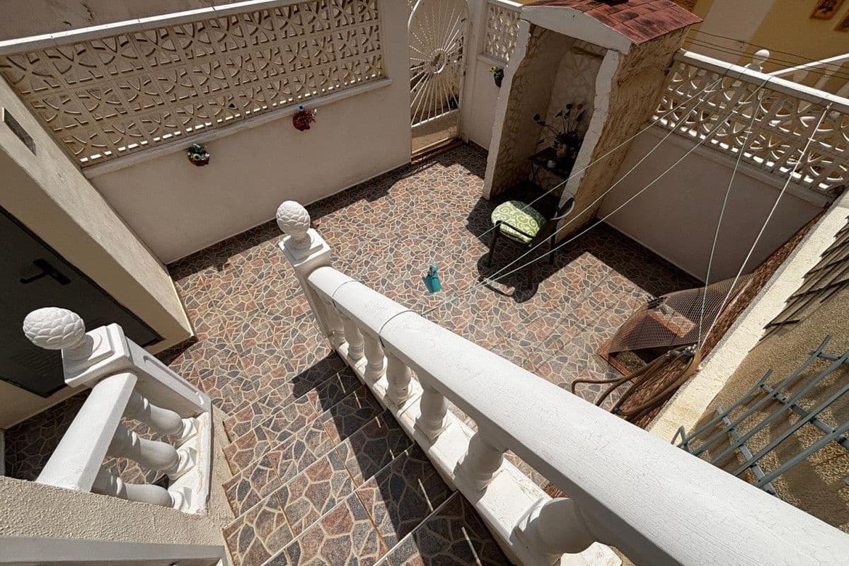 3 quarto Moradia em Banda para venda em Dona Pepa com piscina - 249 995 € (Ref: 10028444)