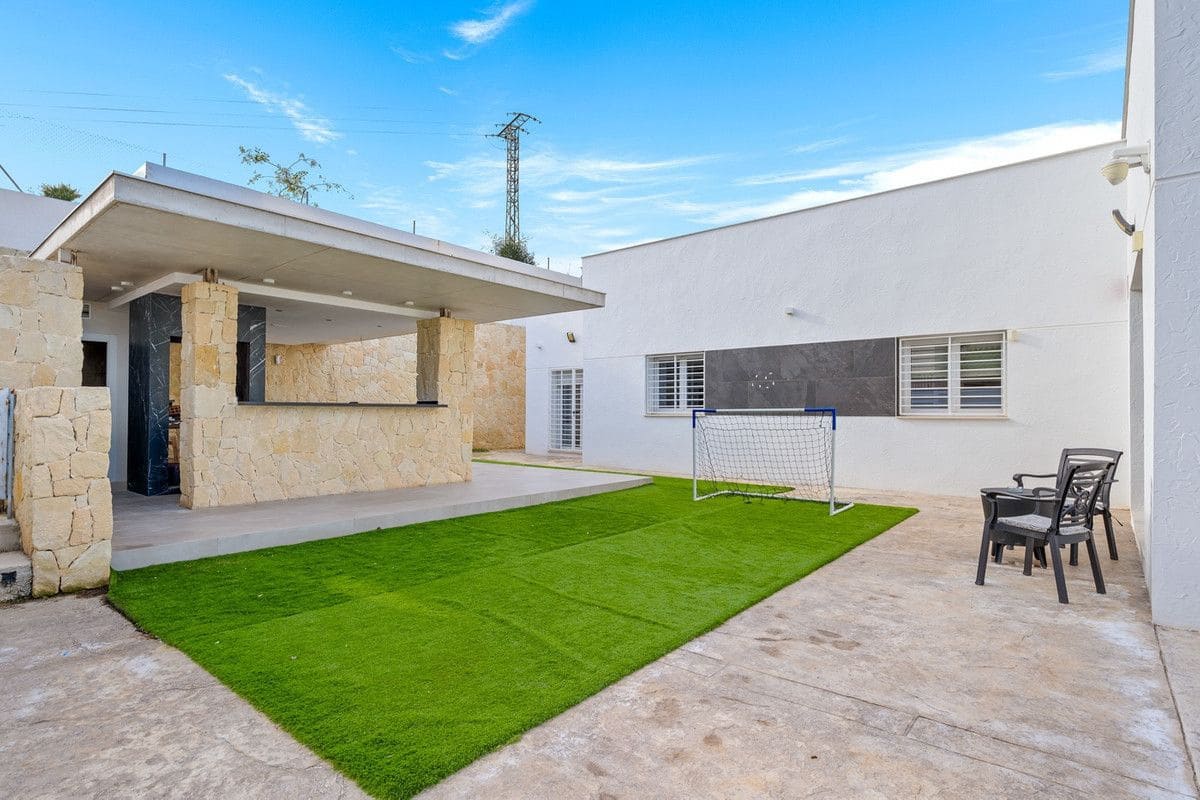 4 camera da letto Villa in vendita in Algorfa con piscina - 899.000 € (Rif: 10028446)