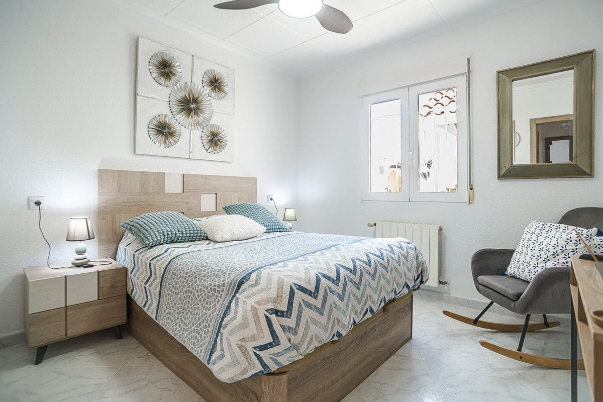 3 quarto Moradia para venda em La Marina com piscina - 525 000 € (Ref: 10028448)
