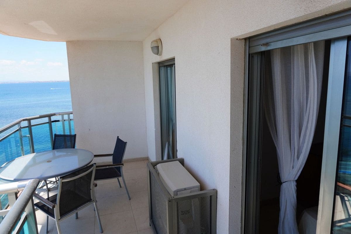 2 sovrum Lägenhet till salu i Cartagena med pool - 234 000 € (Ref: 10028450)