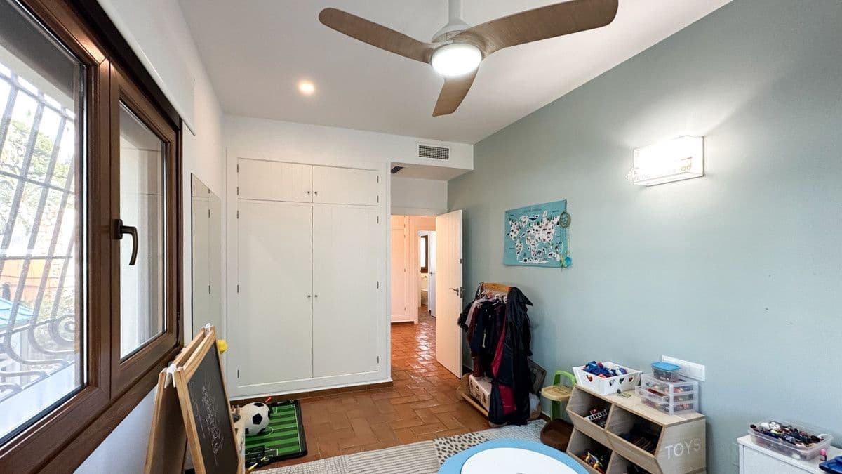7 makuuhuone Huvila myytävänä paikassa Campoamor mukana uima-altaan - 1 290 000 € (Ref: 10028452)