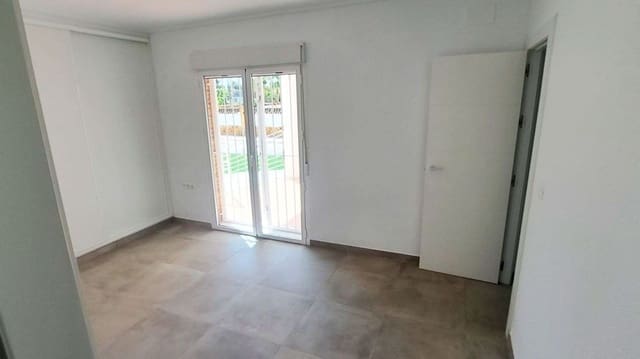3 makuuhuone Huvila myytävänä paikassa Catral - 410 000 € (Ref: 10028454)