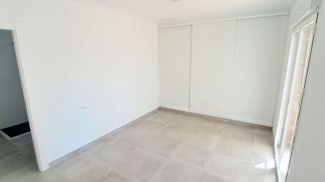 3 makuuhuone Huvila myytävänä paikassa Catral - 410 000 € (Ref: 10028454)