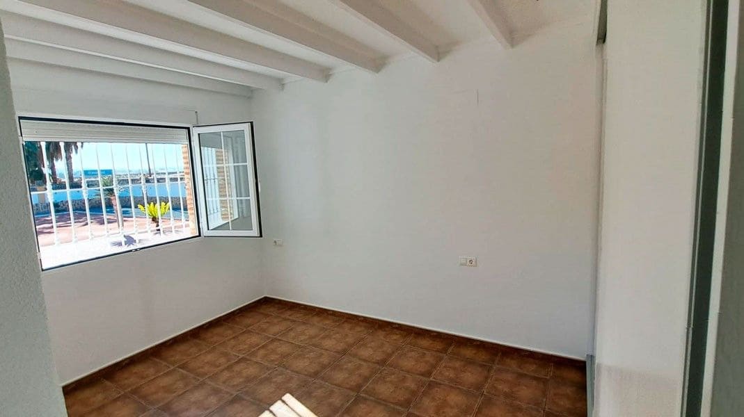 3 soveværelse Villa til salg i Catral - € 415.000 (Ref: 10028456)